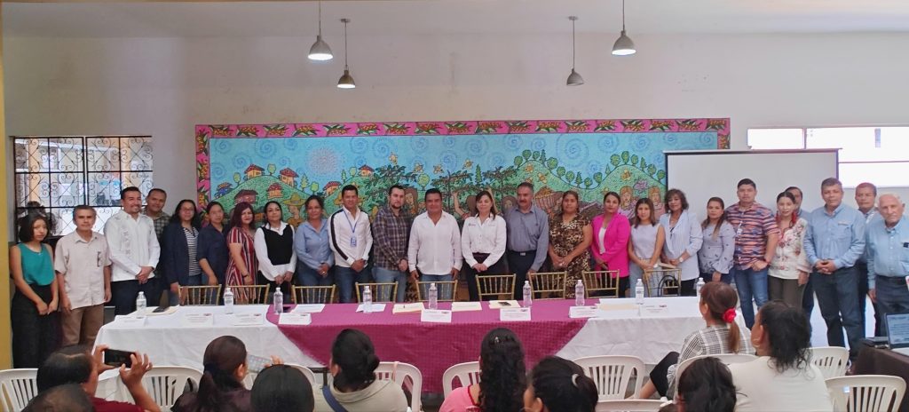 RINDE PROTESTA COMITÉ MUNICIPAL DE PARTICIPACIÓN SOCIAL EN LA EDUCACIÓN DE XICOTEPEC