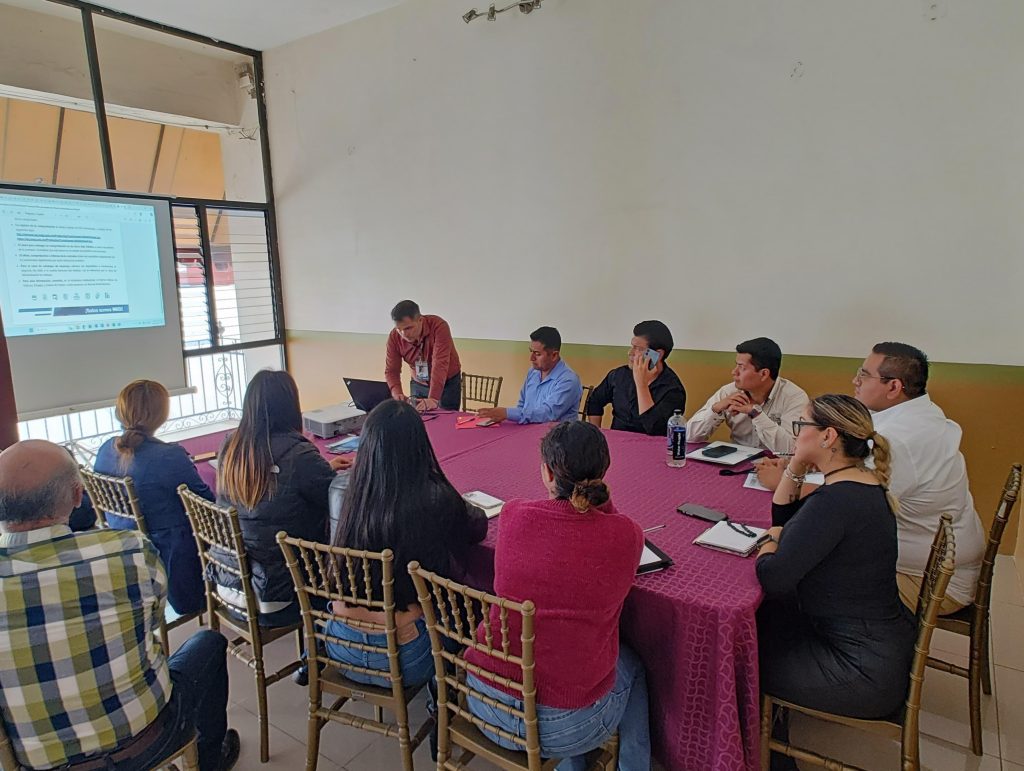 AYUNTAMIENTO DE XICOTEPEC SE CAPACITA EN MATERIA DE CENSOS DEL INEGI