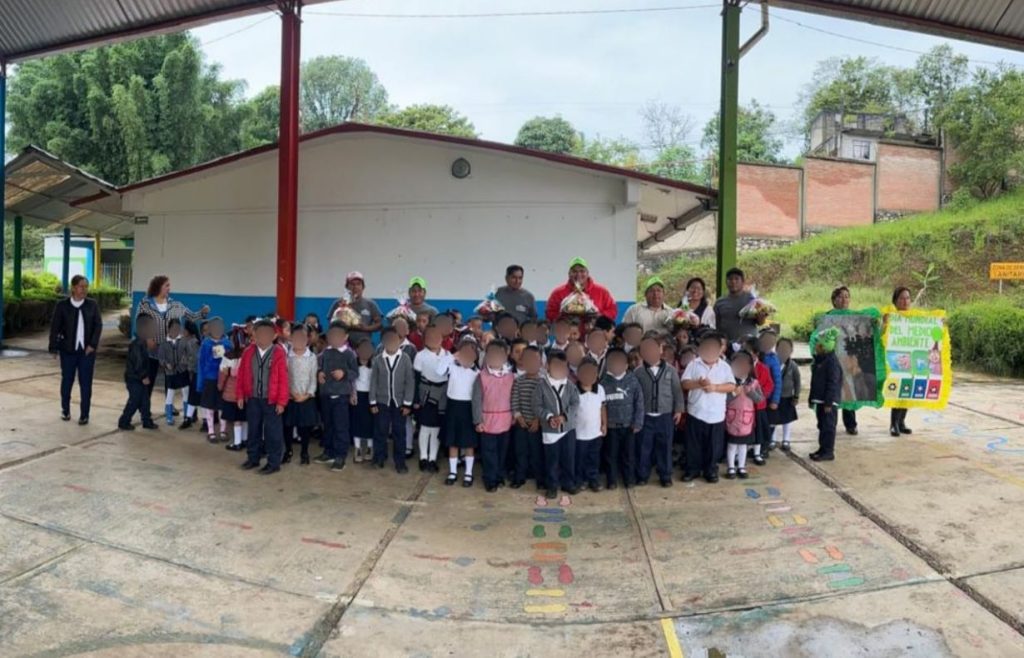 DIRECCIÓN DE LIMPIA DE XICOTEPEC LLEVA PLÁTICA AMBIENTAL A PREESCOLAR