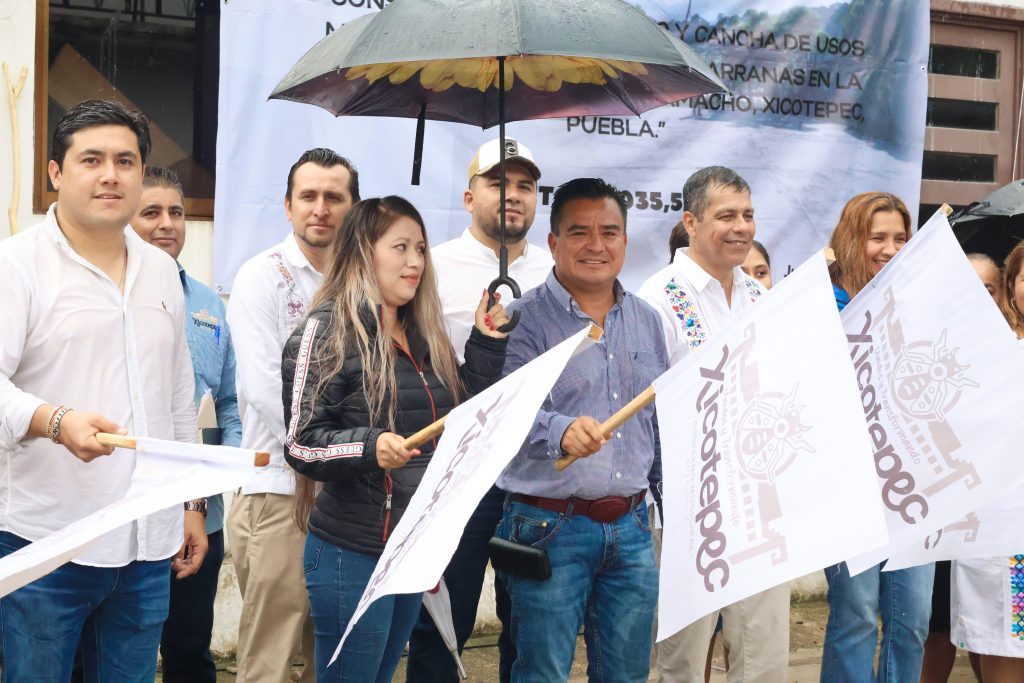 INICIA CONSTRUCCIÓN DE CANCHA Y TECHADO EN COLONIA CANTARRANAS DE LA CEIBA