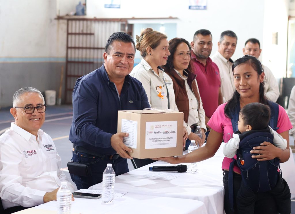 PROGRAMA ALIMENTARIO LLEGA A XICOTEPEC GRACIAS A GOBIERNO DE PUEBLA Y SISTEMA ESTATAL DIF