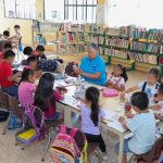 NIÑAS Y NIÑOS IMAGINAN Y APRENDEN EN CURSO DE VERANO DE BIBLIOTECAS
