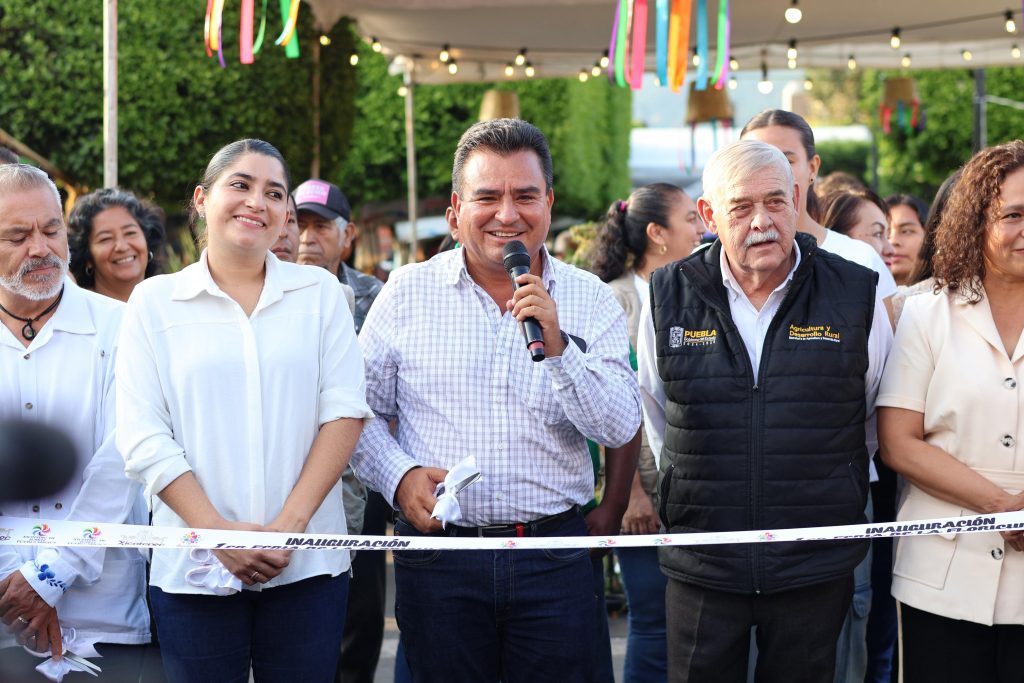 PRIMERA FERIA DE LA FLORICULTURA XICOTEPEC 2025, UN ESPACIO DE TURISMO, ECONOMÍA Y DESARROLLO