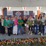 IMPARTEN TALLER SOBRE ORQUÍDEAS DURANTE LA PRIMERA FERIA DE LA FLORICULTURA XICOTEPEC 2025