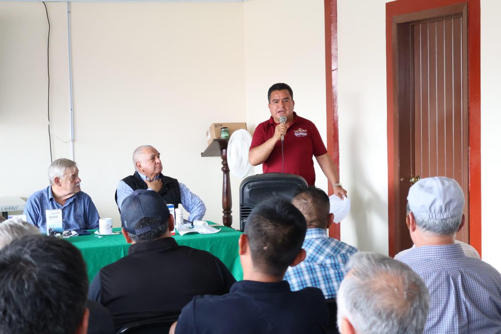 AUTORIDADES Y GANADEROS TRABAJAN EN CONJUNTO PARA PREVENIR CASOS DEL “GUSANO BARRENADOR” EN LA REGIÓN