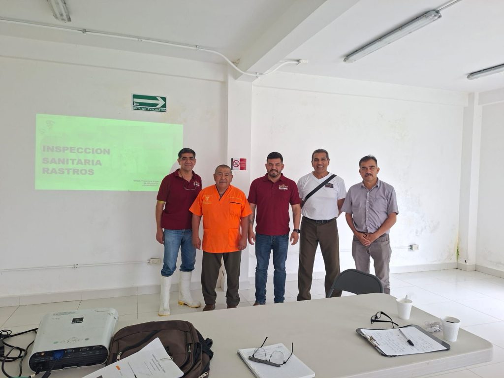 SE CAPACITA RASTRO MUNICIPAL EN MATERIA DE SANIDAD DE LA CARNE