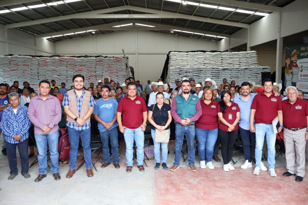 LLEGA A XICOTEPEC PROGRAMA DE FERTILIZANTE GRACIAS AL GOBIERNO DE MÉXICO