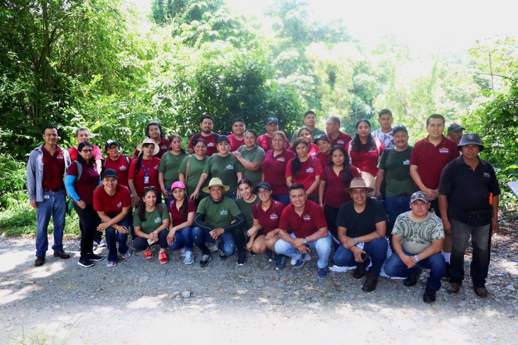 REALIZAN FAENA EN EL CAJÓN PARA CUIDAR EL MEDIO AMBIENTE