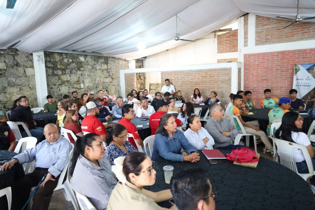 REALIZAN MESA DE TRABAJO EN XICOTEPEC PARA IMPULSAR OFERTA TURÍSTICA