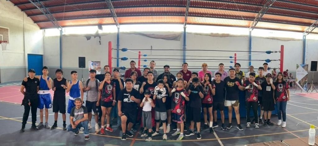 VISORÍAS DE BOXEO LLEGAN A XICOTEPEC GRACIAS A UNIVERSIDAD DEL DEPORTE