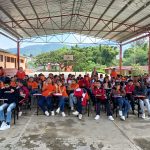 CON PLÁTICAS ORIENTAN A ESTUDIANTES SOBRE PREVENCIÓN DEL EMBARAZO