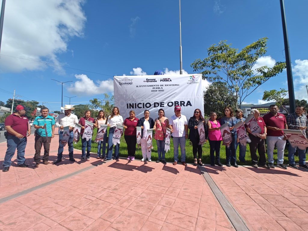 COMIENZA INSTALACIÓN DE SEMÁFOROS EN BOULEVARD BENITO JUÁREZ
