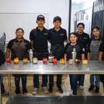 ALUMNOS DE GASTRONOMÍA DESARROLLAN HABILIDADES EN PREPARACIÓN DEL MEZCAL