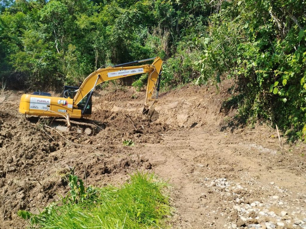 AVANZA REAPERTURA DE CAMINOS GRACIAS AL GOBIERNO DE PUEBLA