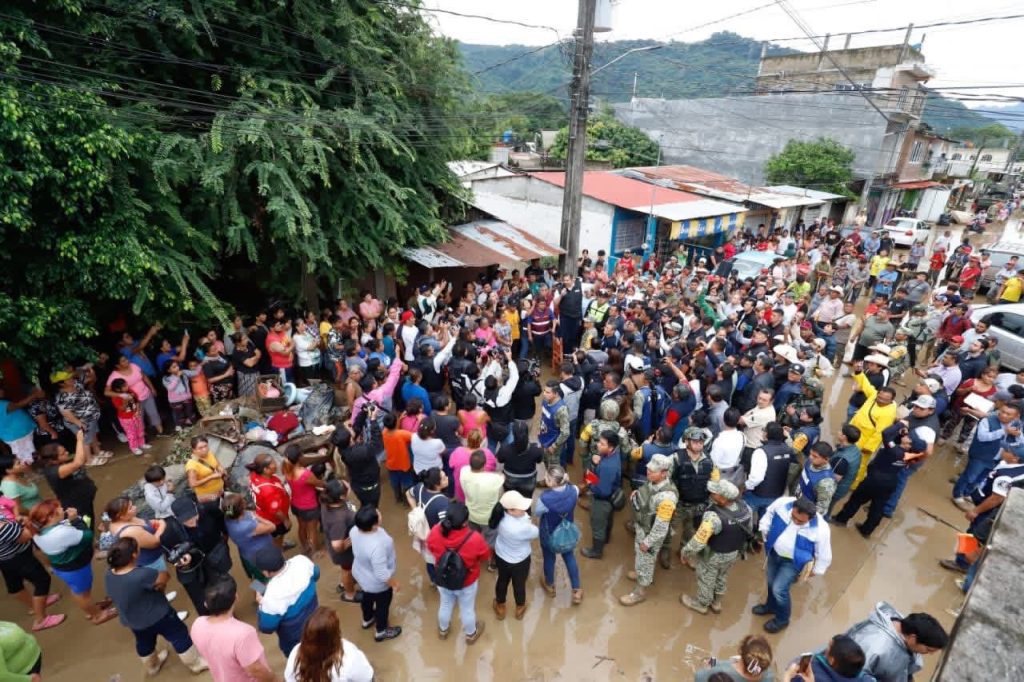 AYUNTAMIENTO Y GOBIERNO DE PUEBLA EVALÚAN DAÑOS EN LA CEIBA