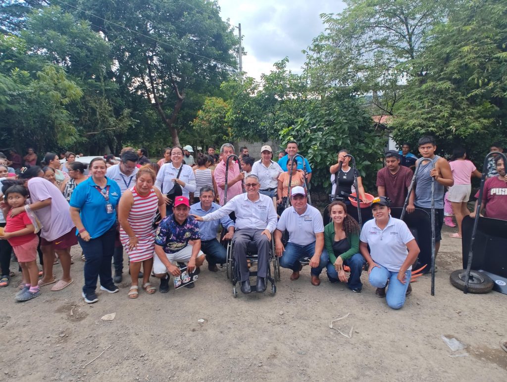 SUMA DE GOBIERNOS EN APOYO A LOS VECINOS DE LA COLONIA VIVEROS