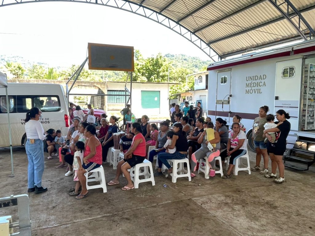 GESTIONAN SERVICIOS DE SALUD ANTE PEMEX PARA ATENDER A LA CEIBA
