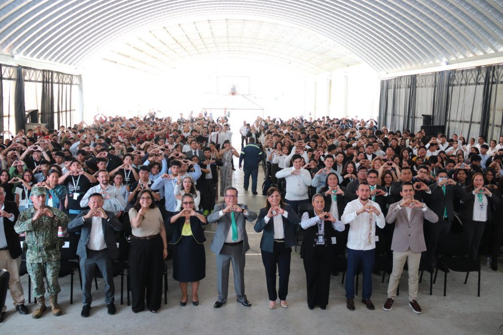 PARTICIPA AYUNTAMIENTO EN INICIO DE CONGRESO INTERNACIONAL DE UTXJ