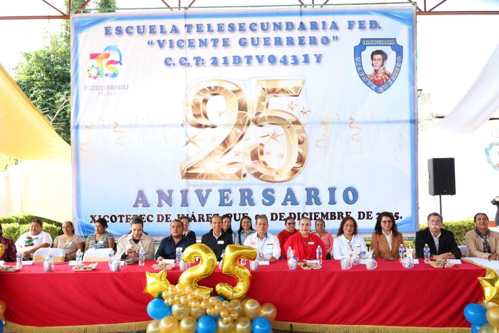 CELEBRAN 25 ANIVERSARIO DE LA TELESECUNDARIA “VICENTE GUERRERO”