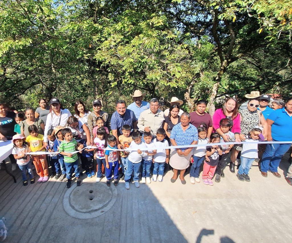 ENTREGAN PREDIO PARA CONSTRUIR PREESCOLAR DE TLAPEHUALA
